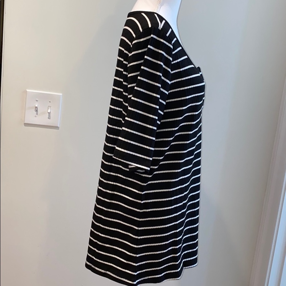 Torrid  Henley - Picture 6 of 7